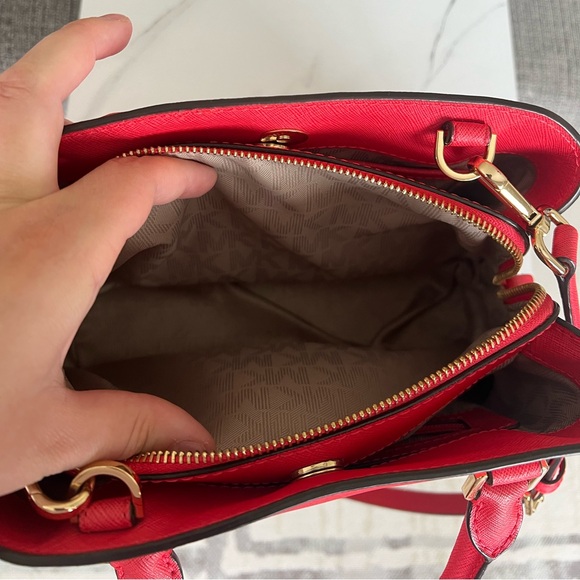 Michael Kors Bag - Picture 4 of 6